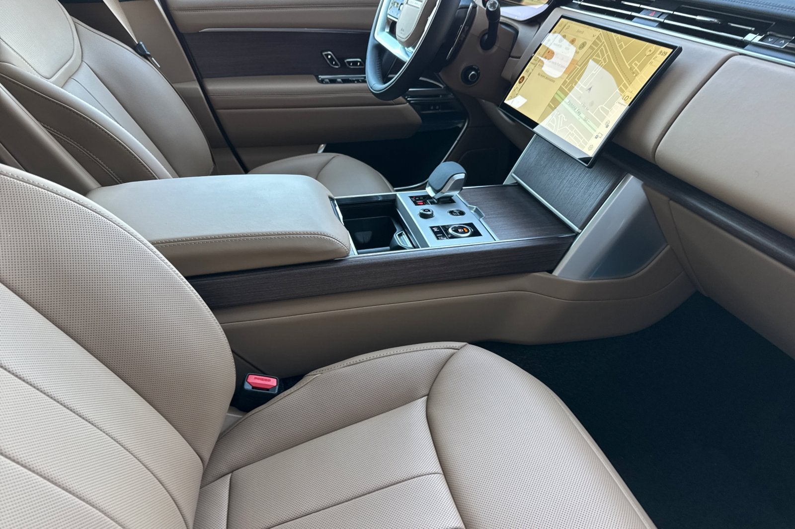 2027 Land Rover Range Rover SE
