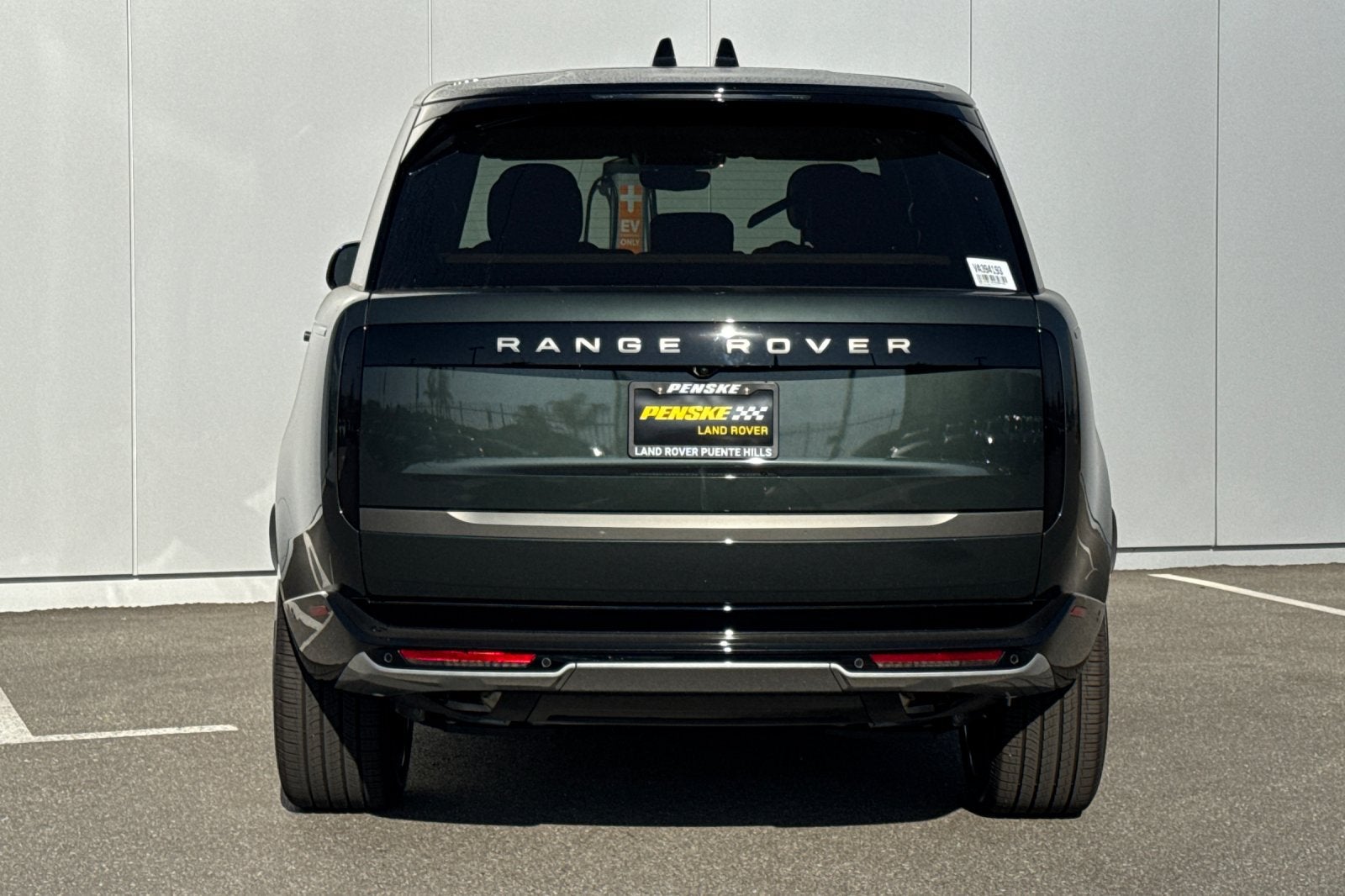 2027 Land Rover Range Rover SE