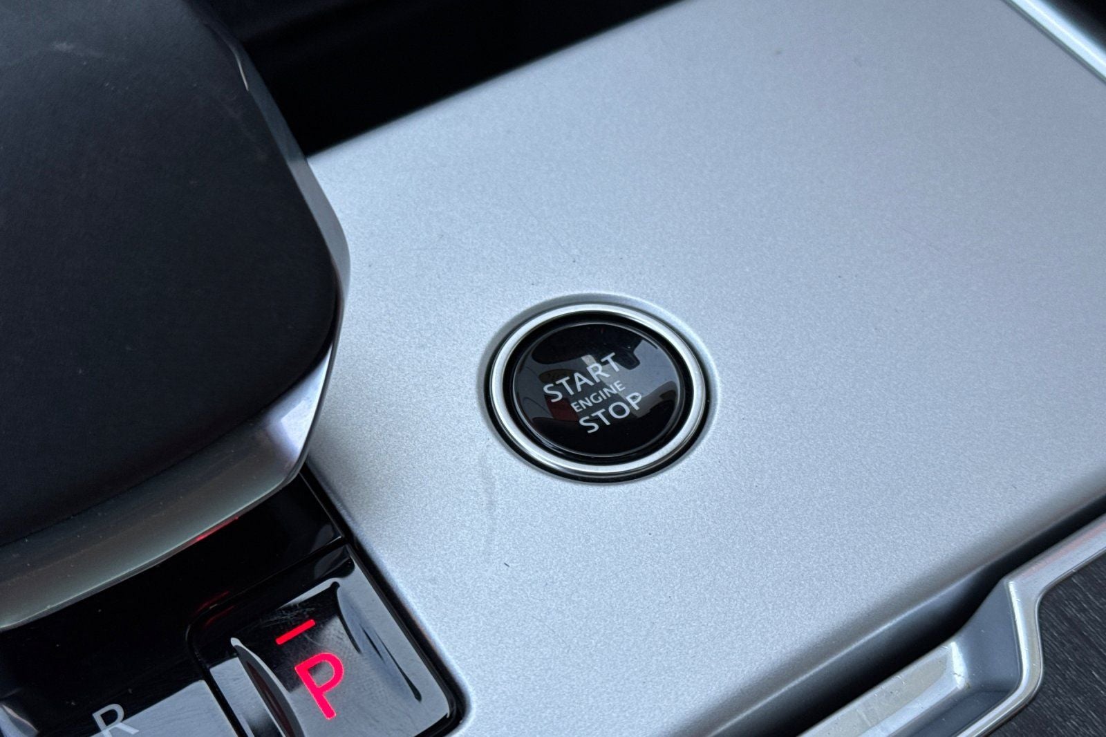 2024 Land Rover Range Rover SE