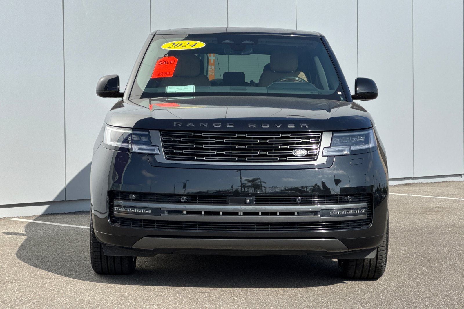 2024 Land Rover Range Rover SE