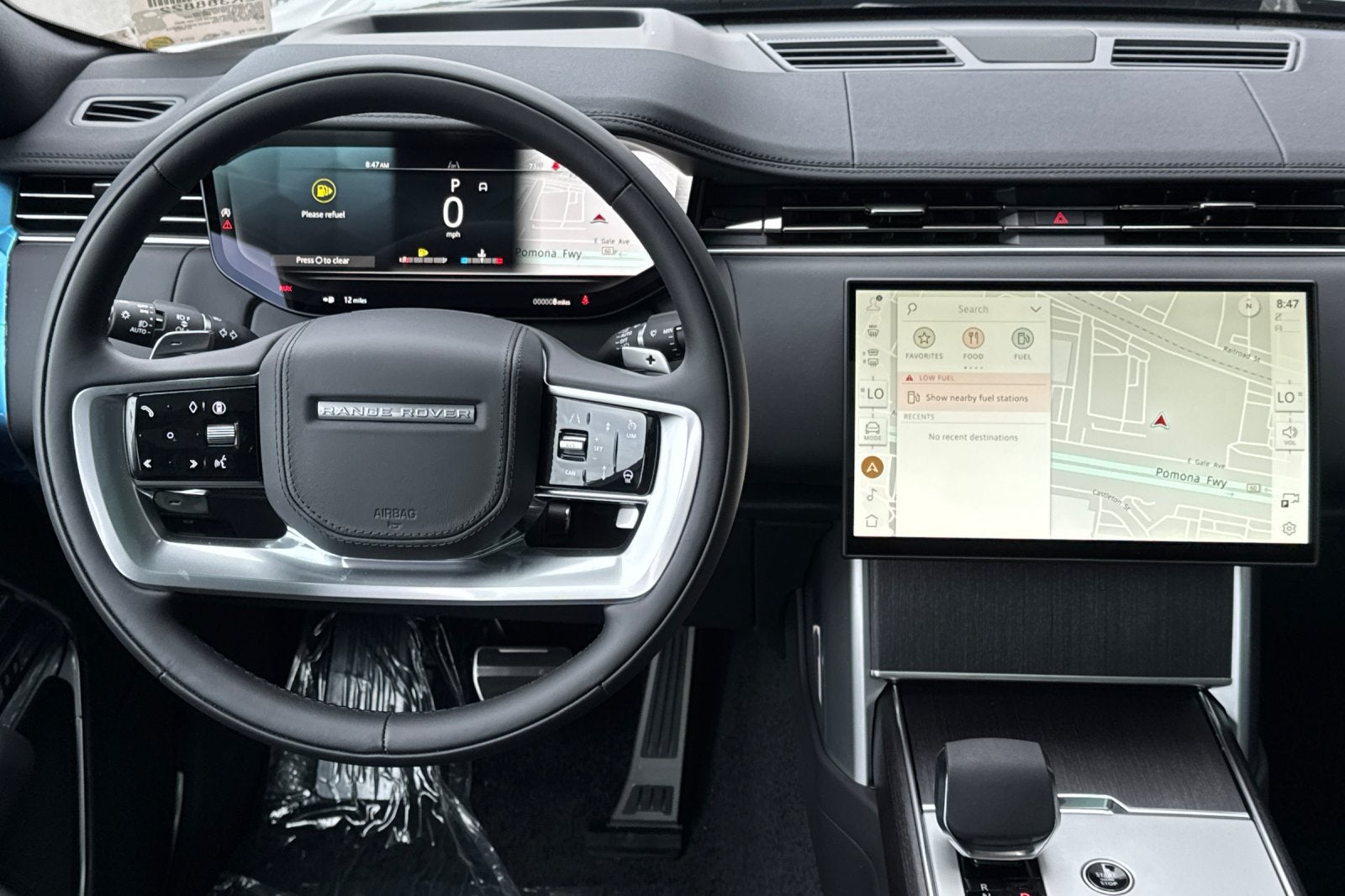 2026 Land Rover Range Rover SE