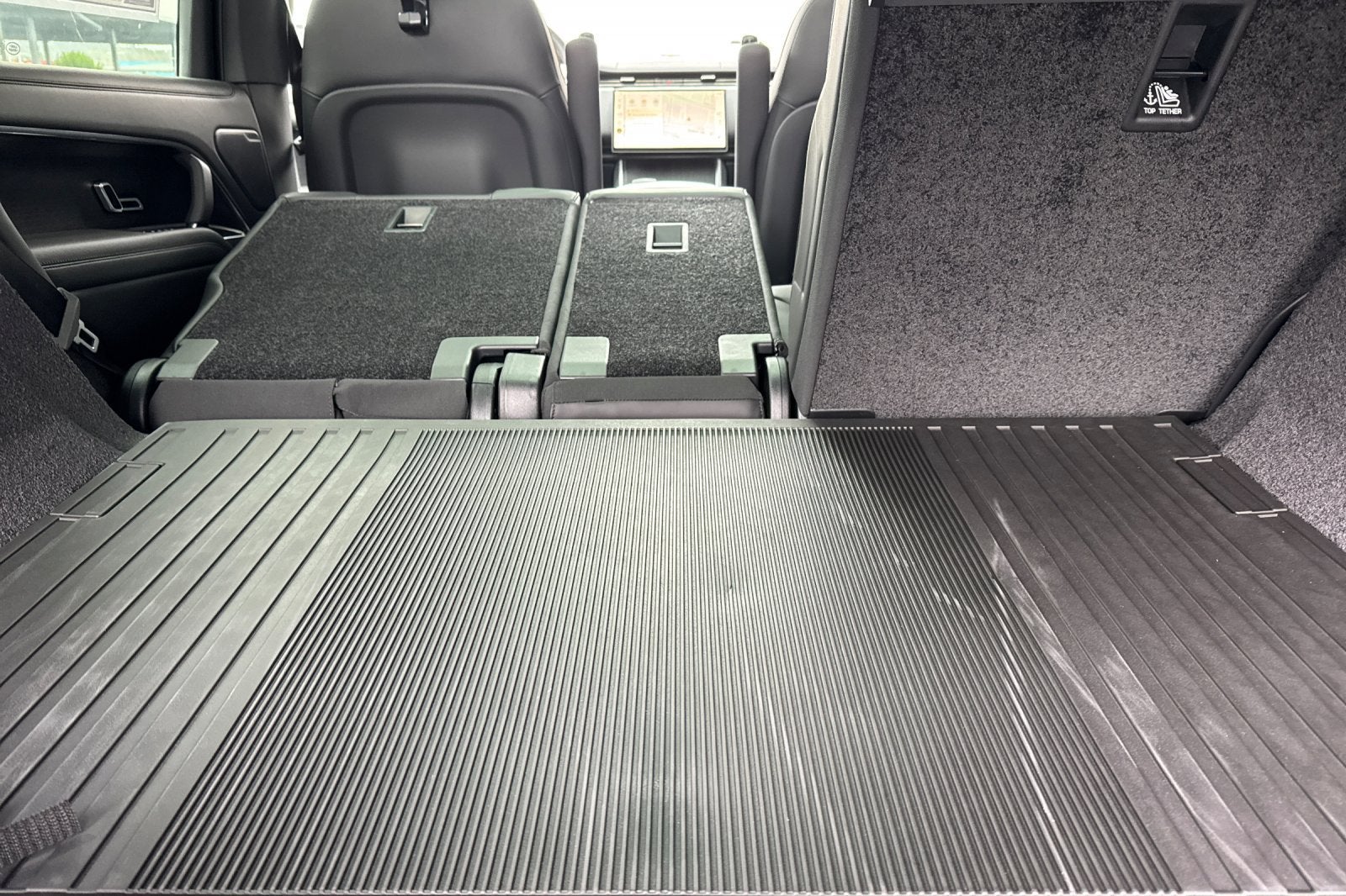 2026 Land Rover Range Rover SE