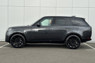 2026 Land Rover Range Rover SE