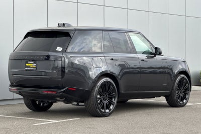 2026 Land Rover Range Rover SE