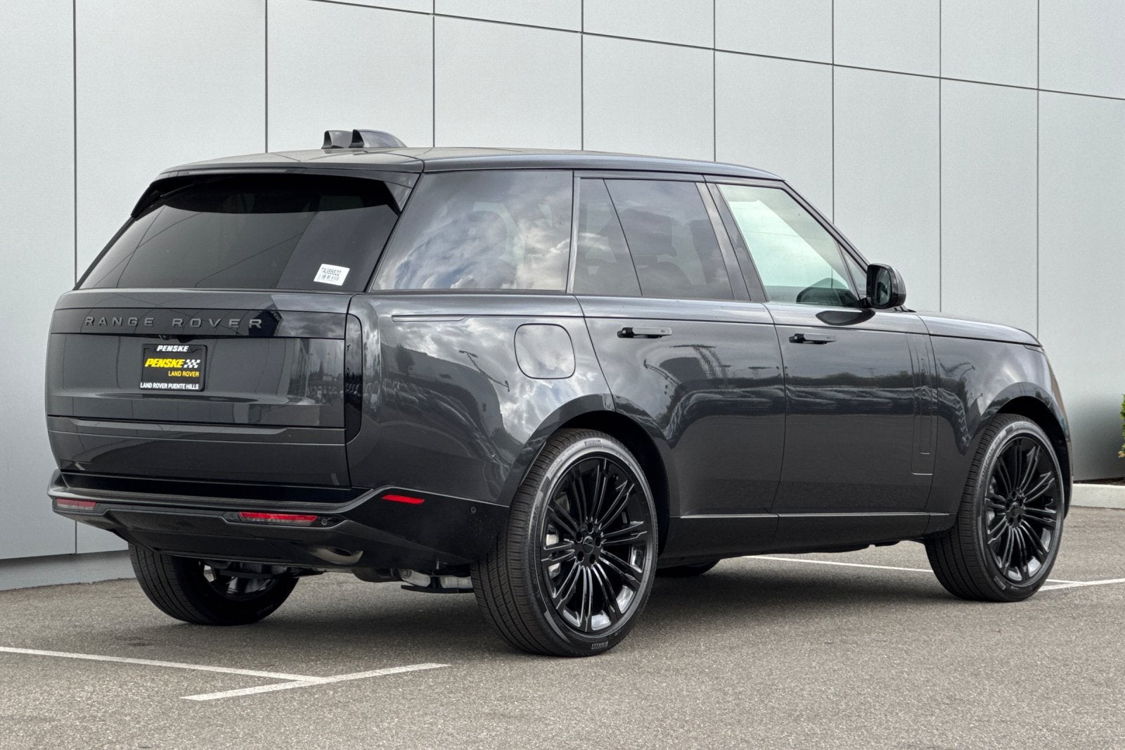 2026 Land Rover Range Rover SE