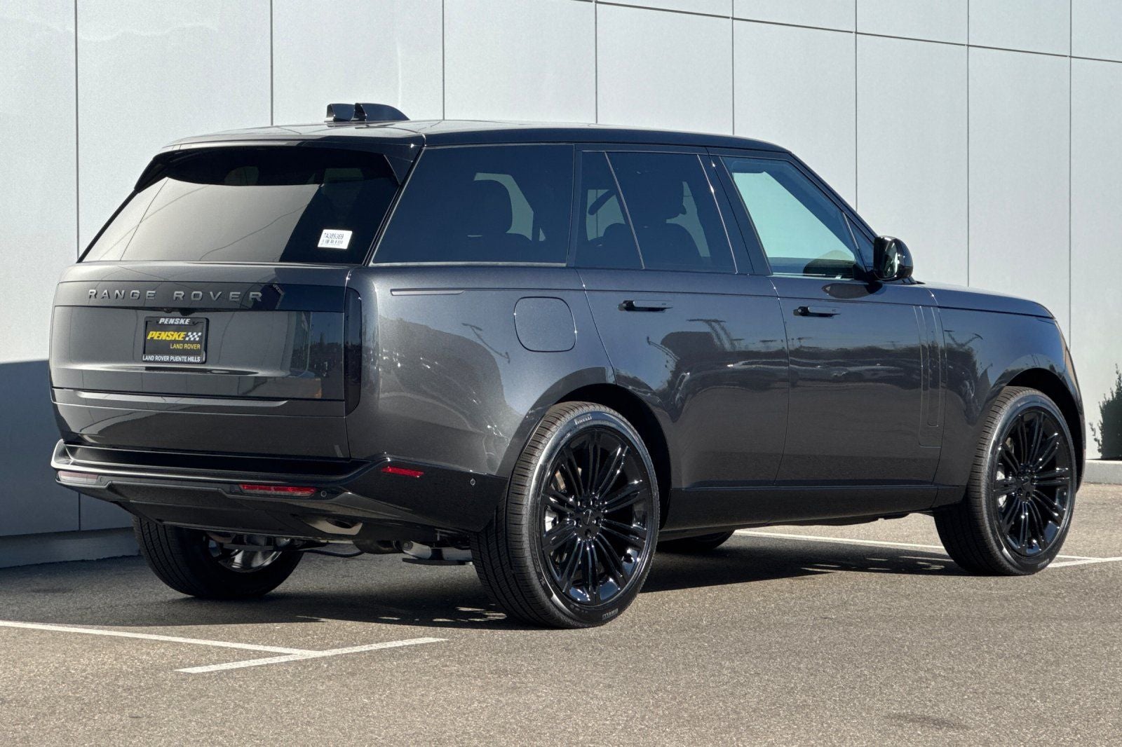 2026 Land Rover Range Rover SE