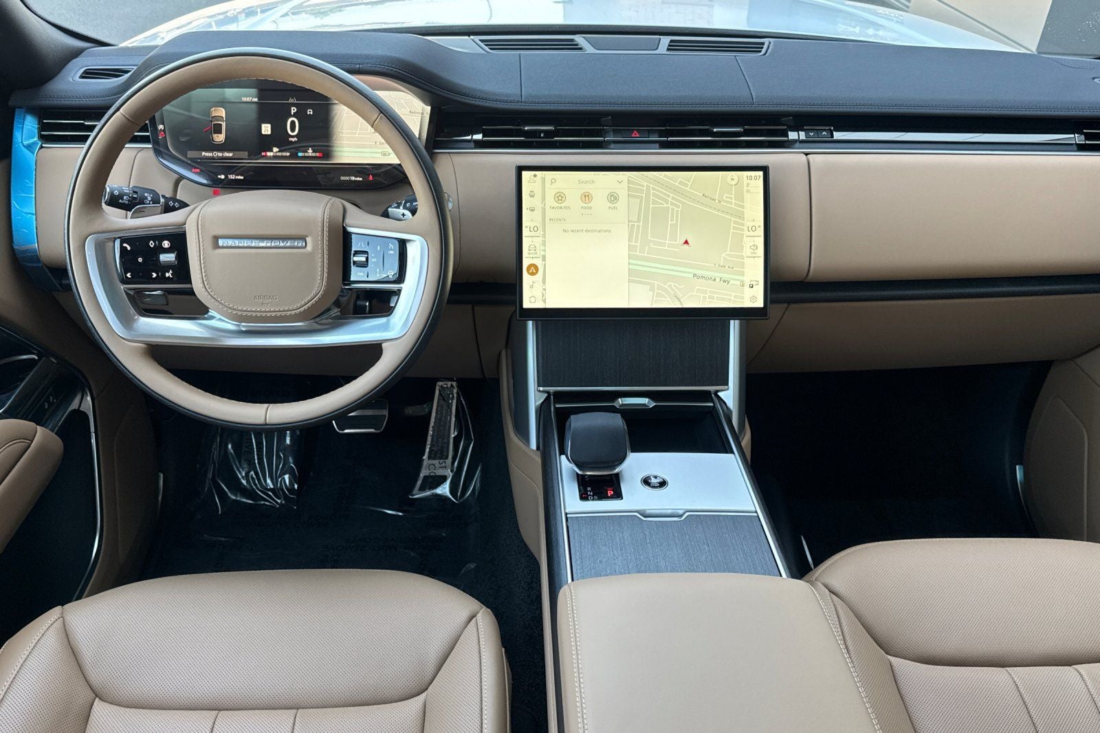 2026 Land Rover Range Rover SE
