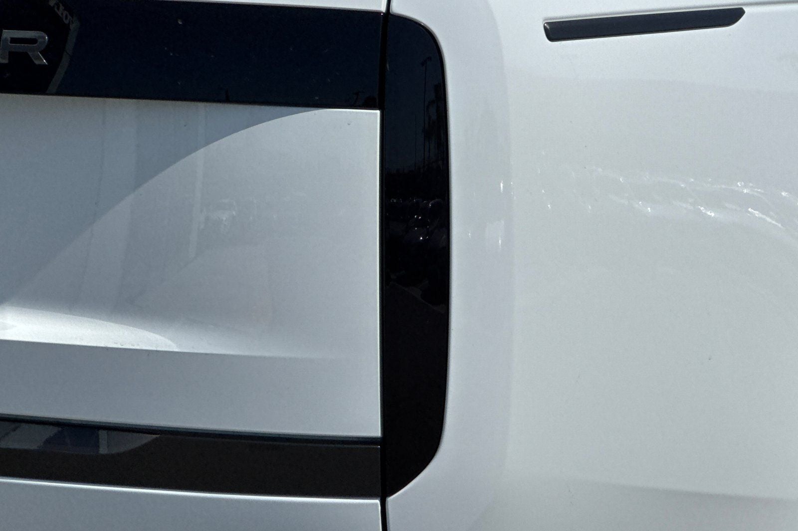 2026 Land Rover Range Rover SE