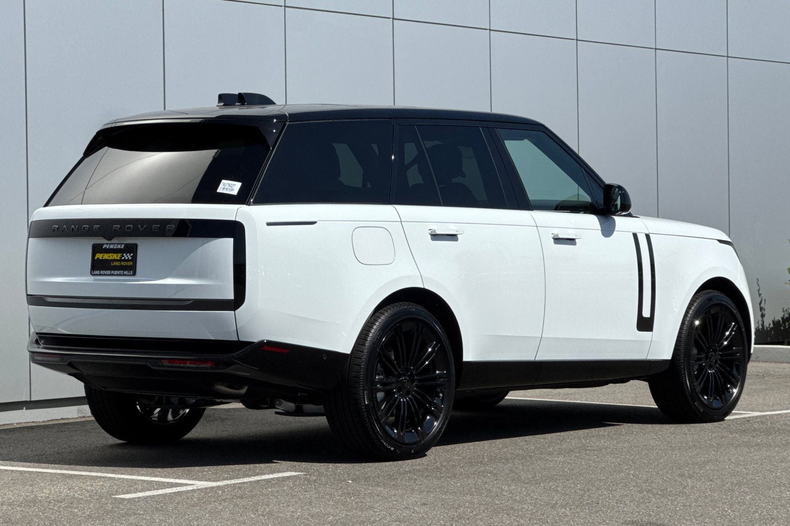2026 Land Rover Range Rover SE