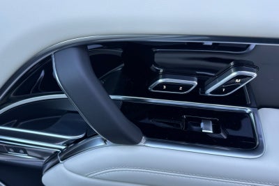 2026 Land Rover Range Rover SE