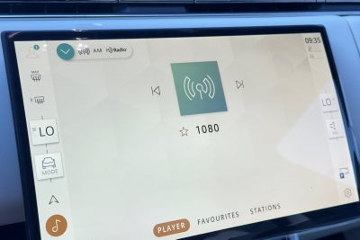 2026 Land Rover Range Rover SE