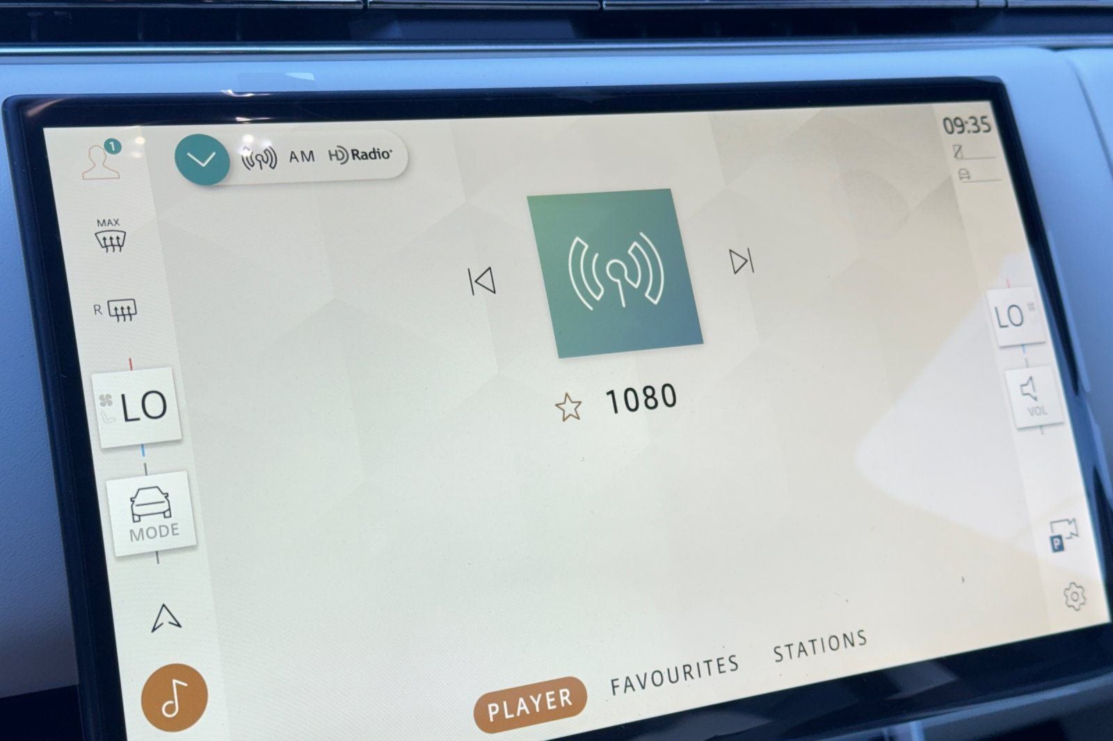 2026 Land Rover Range Rover SE