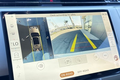 2026 Land Rover Range Rover SE