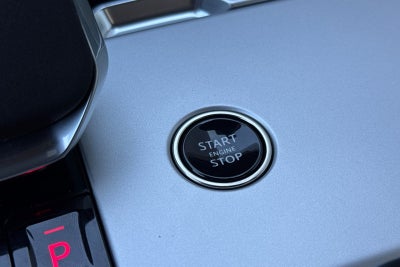 2026 Land Rover Range Rover SE