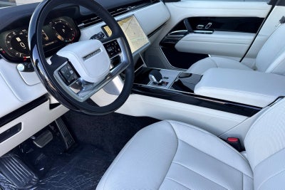 2026 Land Rover Range Rover SE