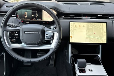 2026 Land Rover Range Rover SE
