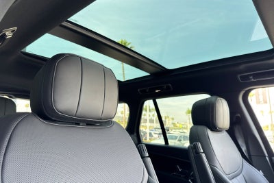 2026 Land Rover Range Rover SE