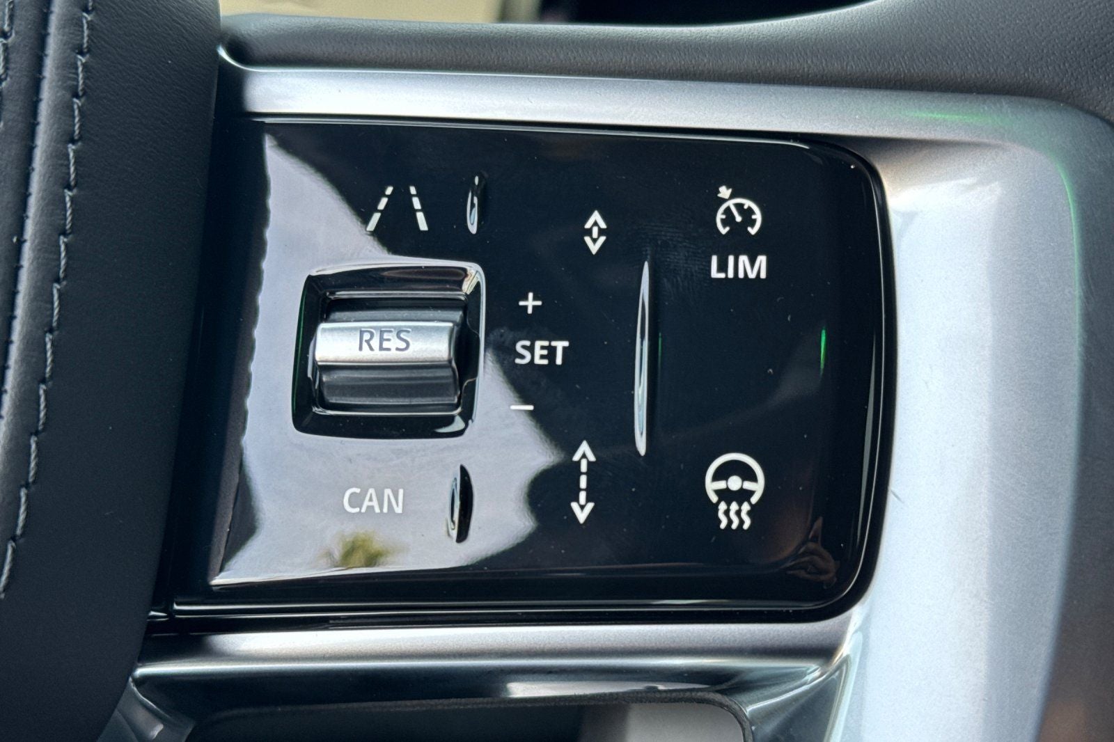 2026 Land Rover Range Rover SE