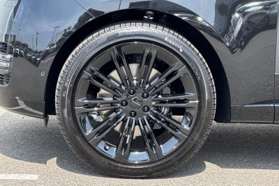 2026 Land Rover Range Rover SE