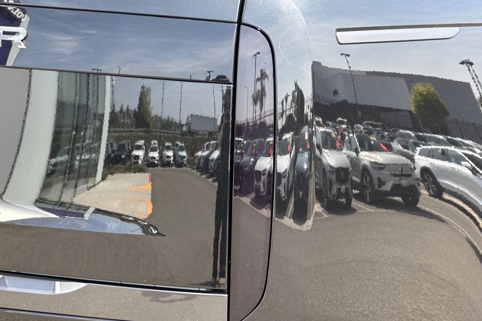 2026 Land Rover Range Rover SE