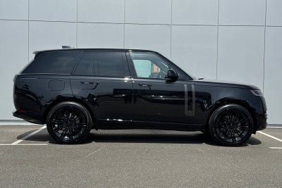 2026 Land Rover Range Rover SE