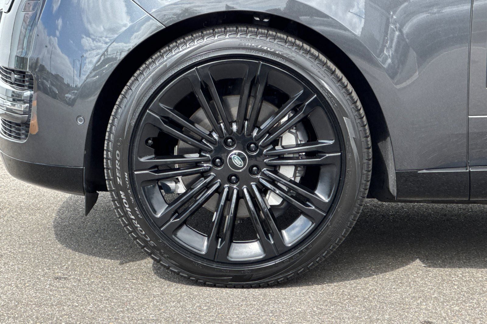 2023 Land Rover Range Rover SE