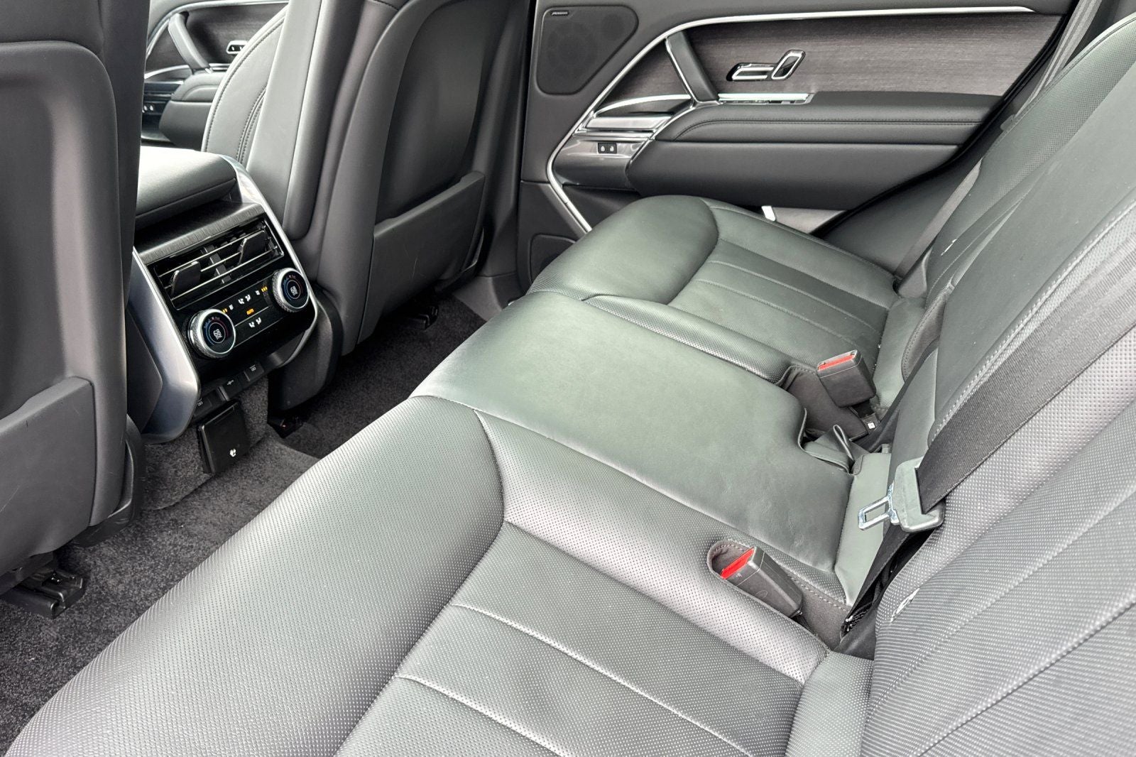 2024 Land Rover Range Rover SE
