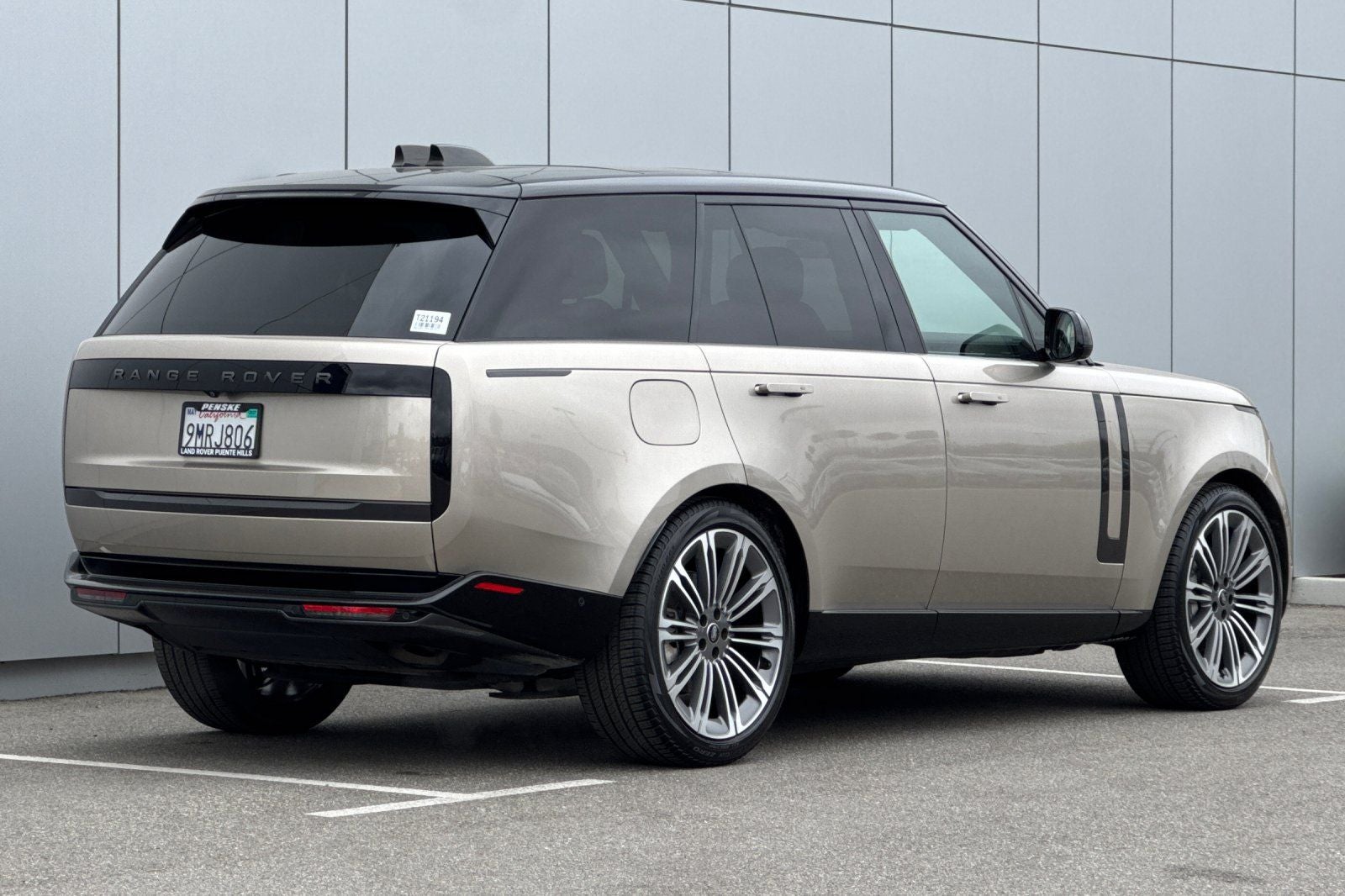 2024 Land Rover Range Rover SE