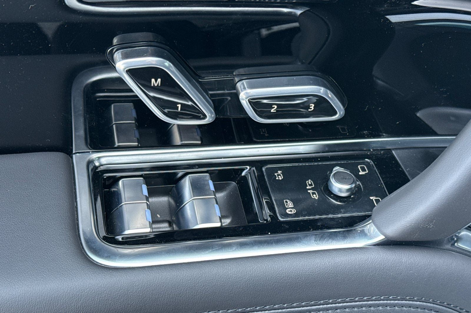 2026 Land Rover Range Rover SE