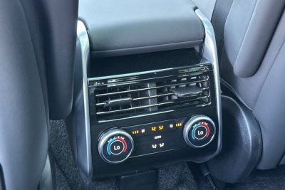2026 Land Rover Range Rover SE
