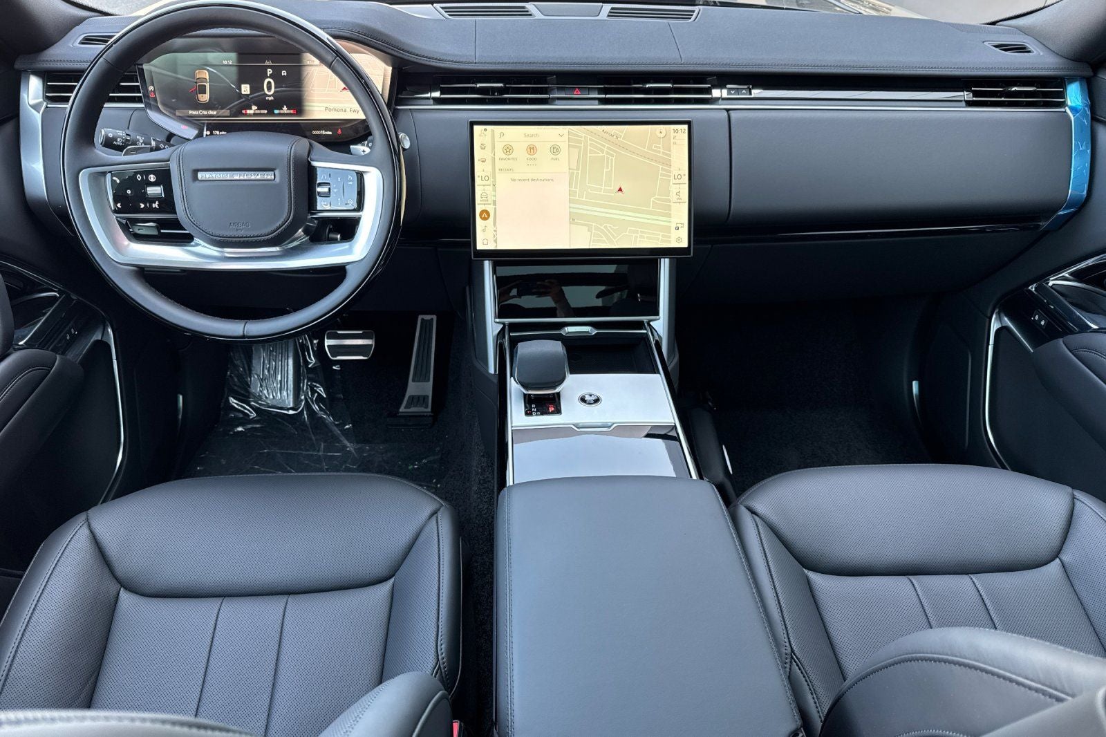 2026 Land Rover Range Rover SE