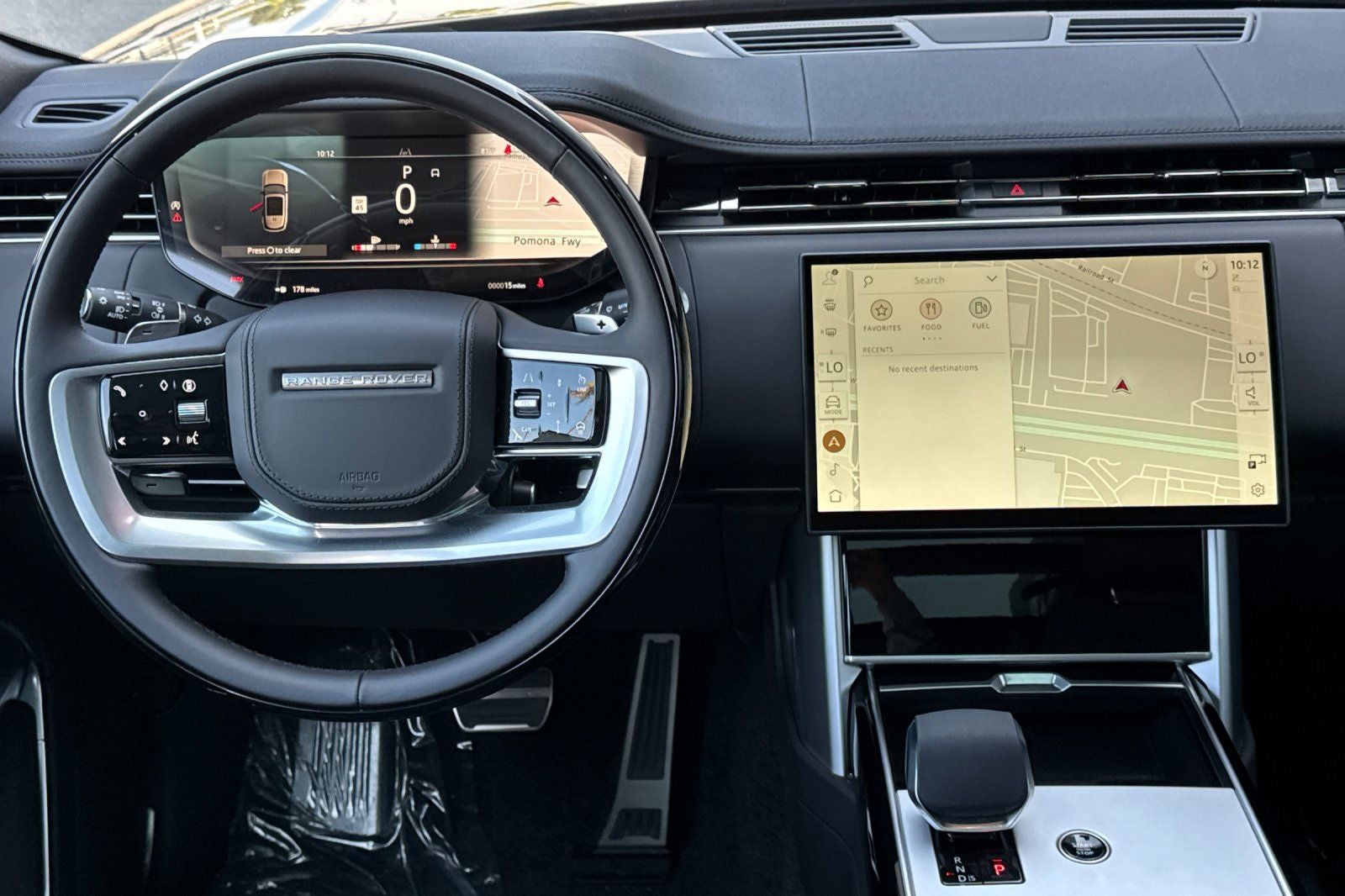 2026 Land Rover Range Rover SE