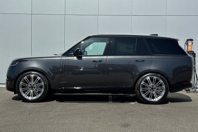 2026 Land Rover Range Rover SE