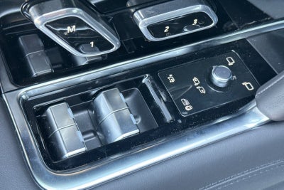 2026 Land Rover Range Rover SE