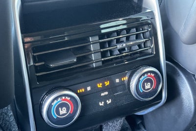 2026 Land Rover Range Rover SE