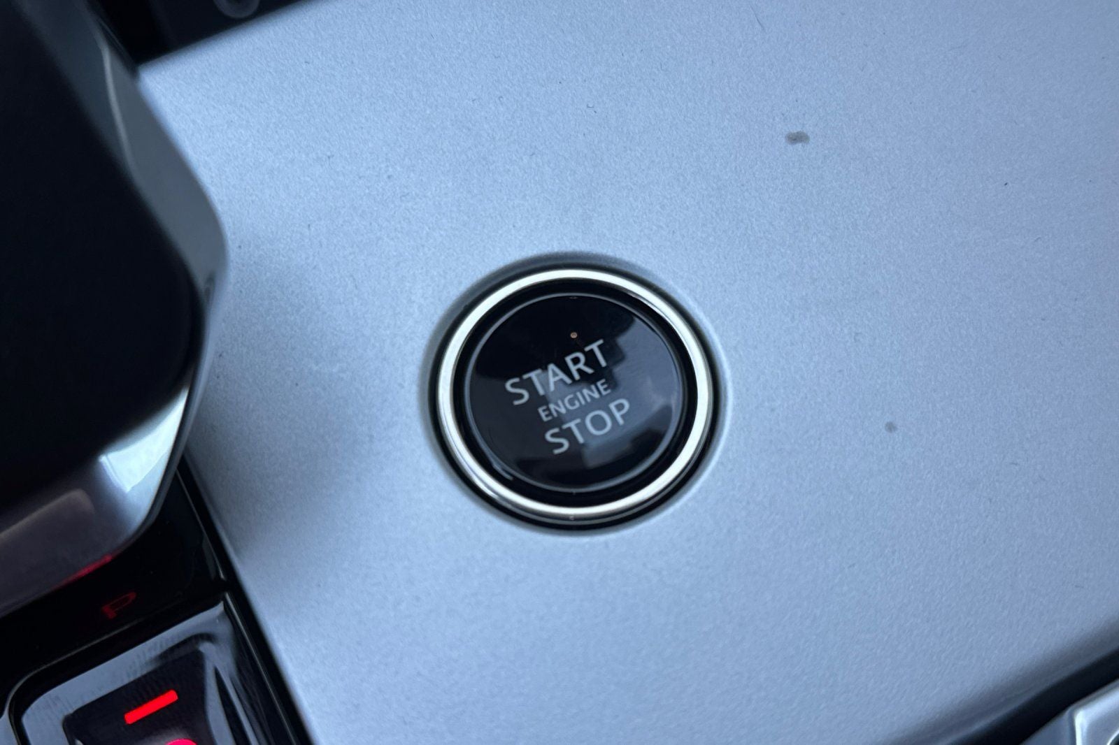 2026 Land Rover Range Rover SE