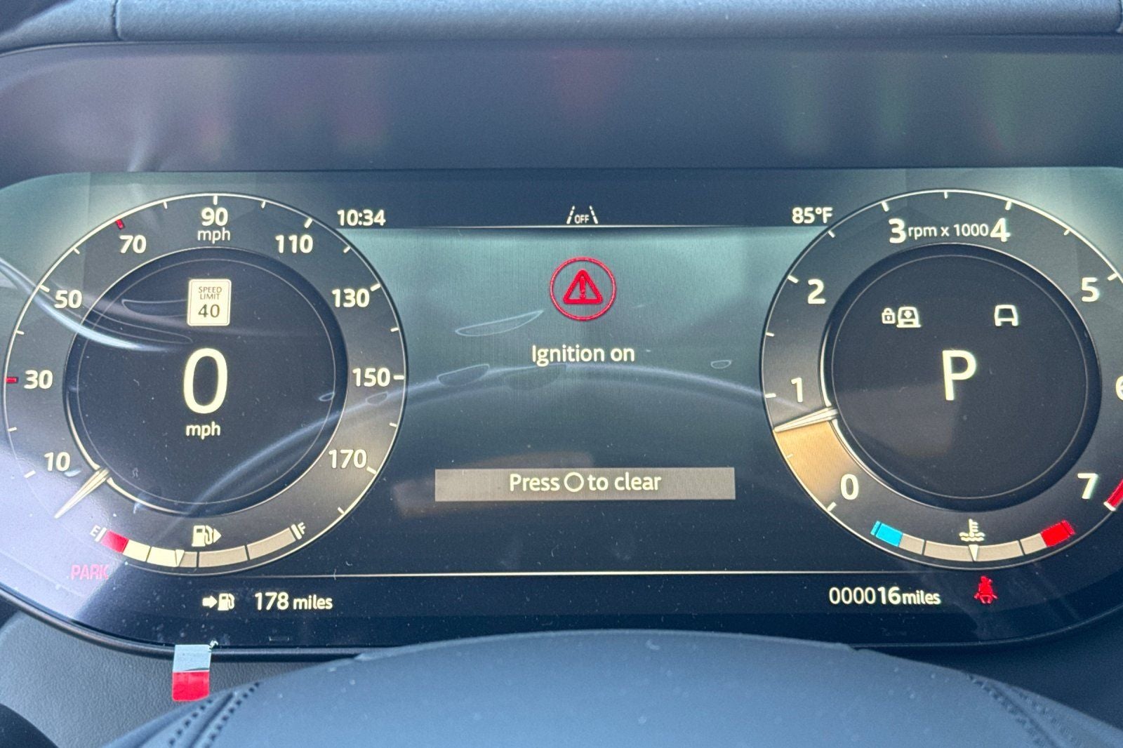 2026 Land Rover Range Rover SE