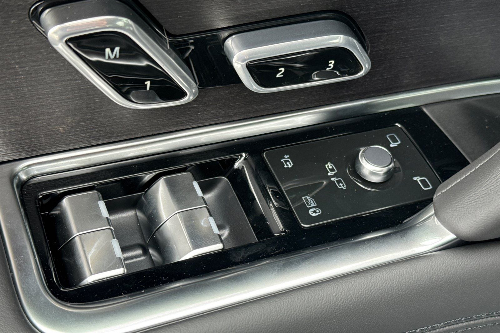 2026 Land Rover Range Rover SE