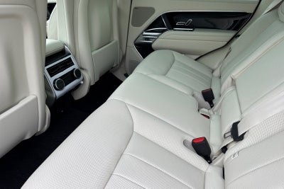 2026 Land Rover Range Rover SE