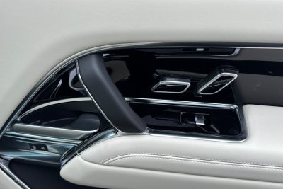 2026 Land Rover Range Rover SE