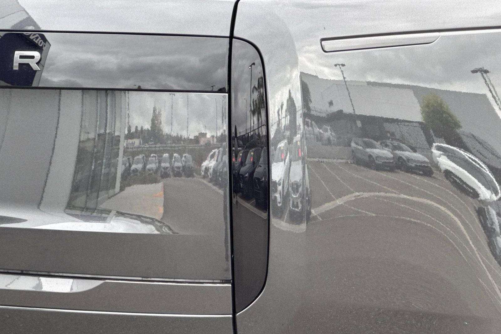 2026 Land Rover Range Rover SE