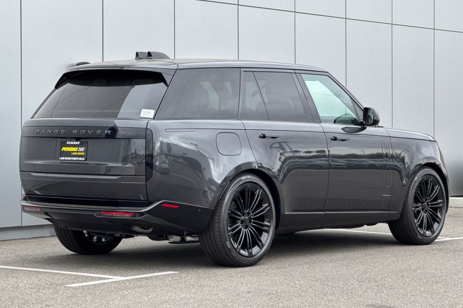 2026 Land Rover Range Rover SE