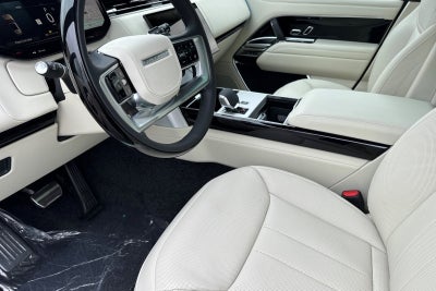2026 Land Rover Range Rover SE