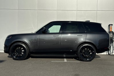 2026 Land Rover Range Rover SE