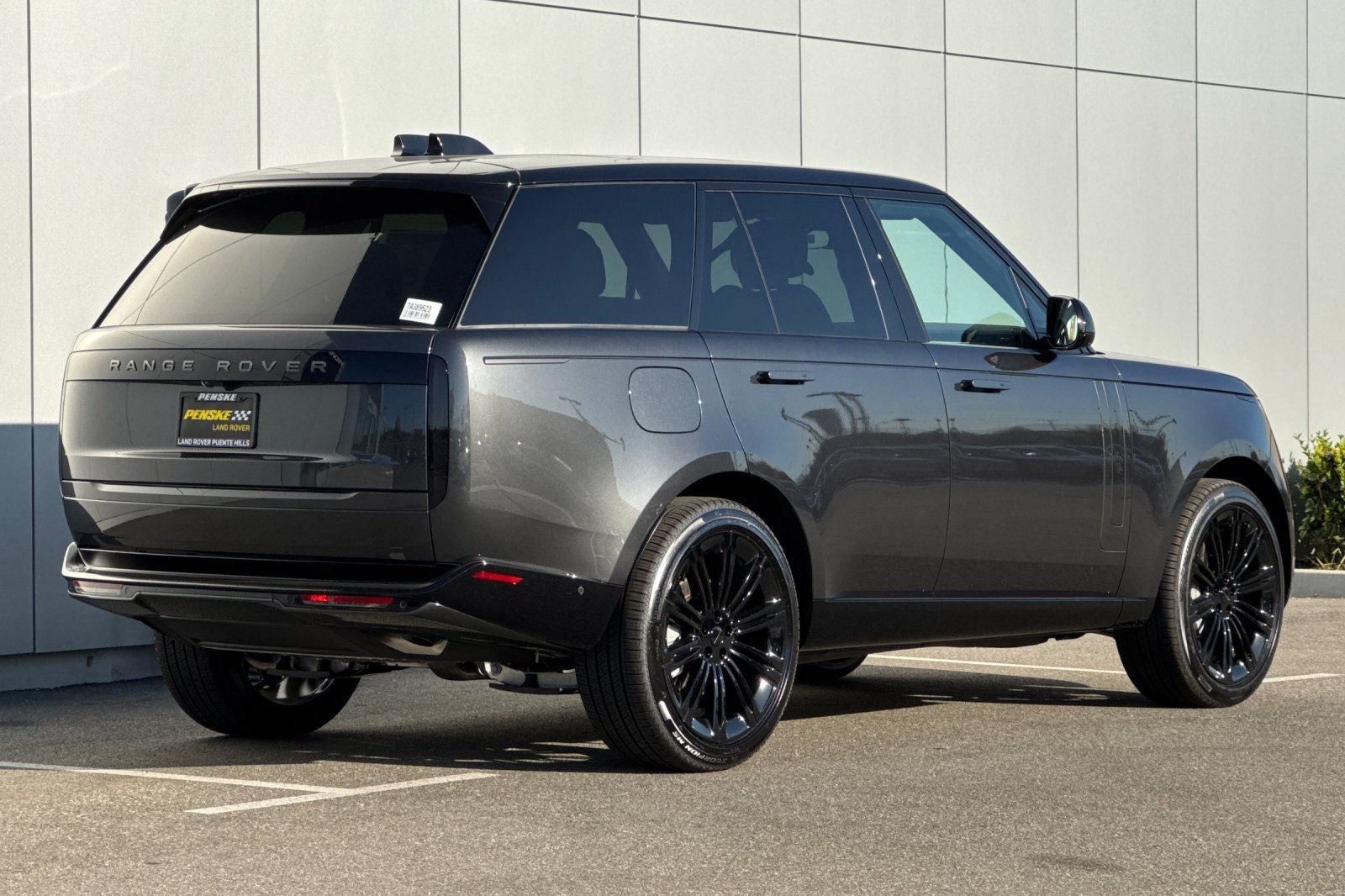 2026 Land Rover Range Rover SE