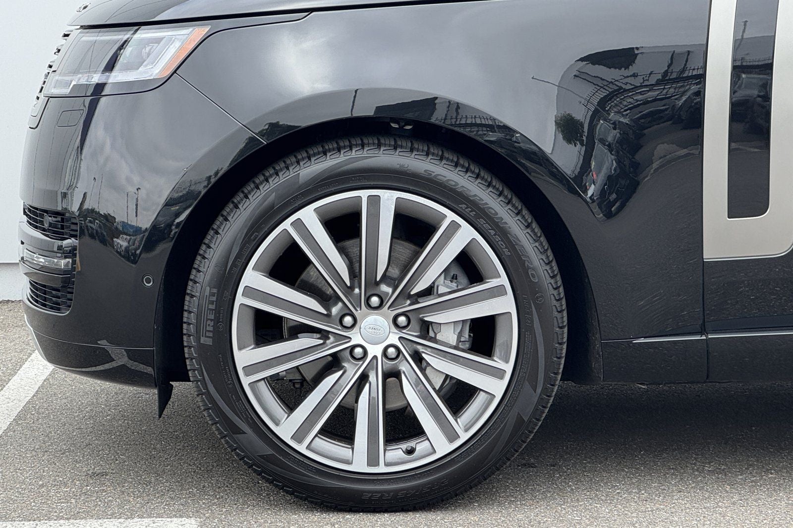 2023 Land Rover Range Rover SE
