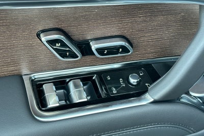 2026 Land Rover Range Rover SE