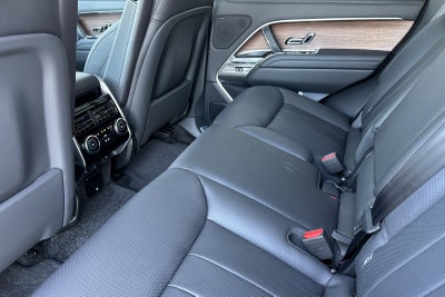 2026 Land Rover Range Rover SE