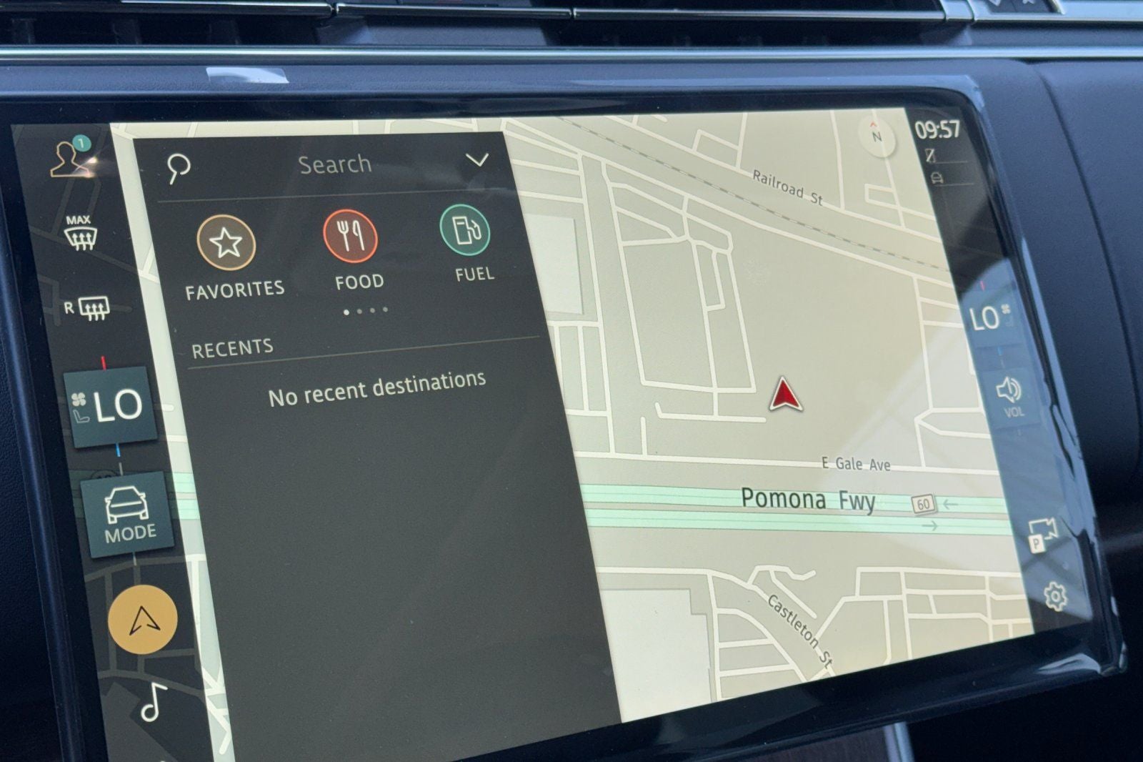 2026 Land Rover Range Rover SE