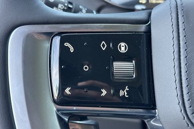 2026 Land Rover Range Rover SE